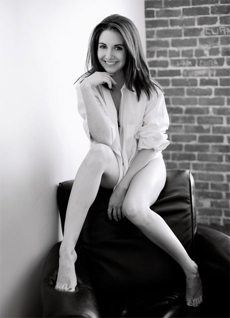 alison brie twitter. communityesq-alison-rie-hot-
