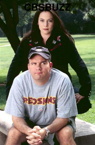 Yes Dear: Liza Snyder and Mike O'Malley - Sitcoms Online Photo Galleries