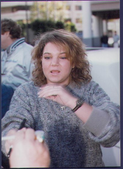 mindycohncandid.jpg